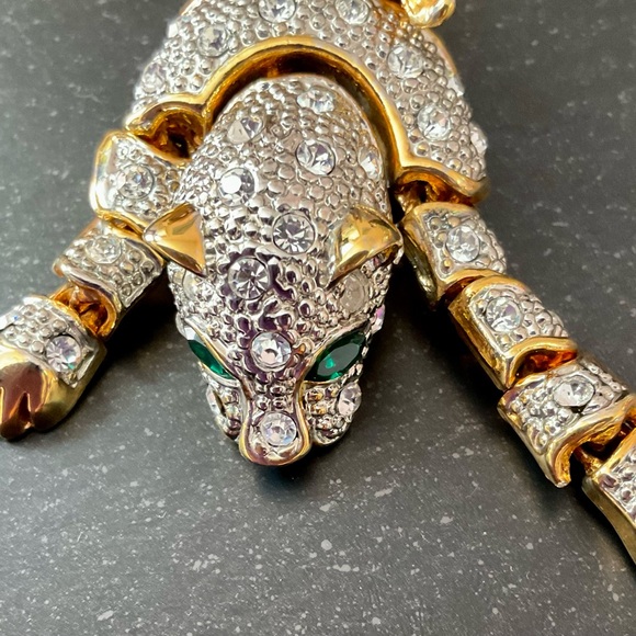 Glitzy, Sparkly Panther/Leopard Shoulder Brooch Eye Catcher! Over 7 inches long! - Picture 11 of 12